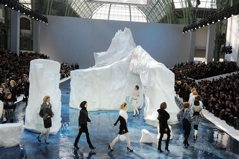 Chanel iceberg 2010